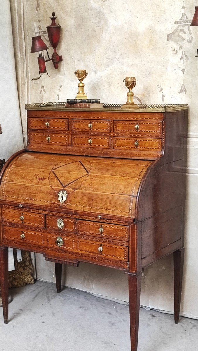 Small Cylinder Desk With Gradin, Directoire Period-photo-7