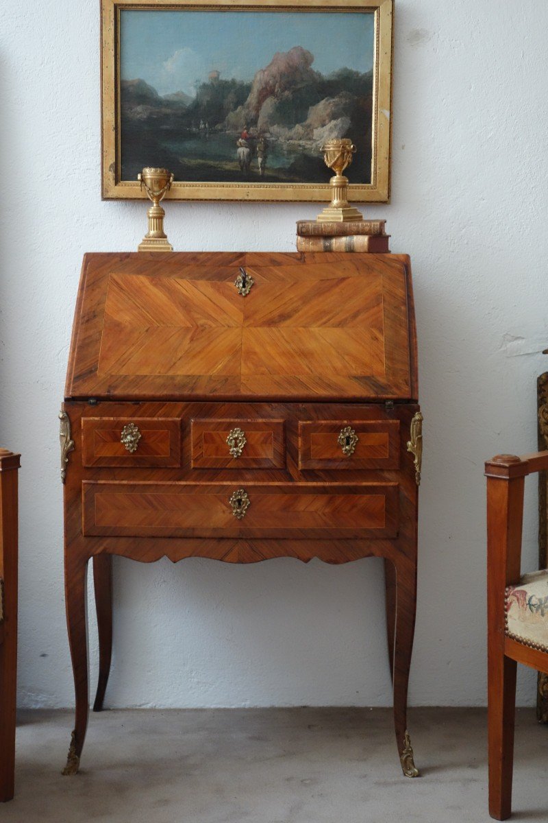Small Slope Desk In Rosewood Veneer, Louis XV Period, 18th Century