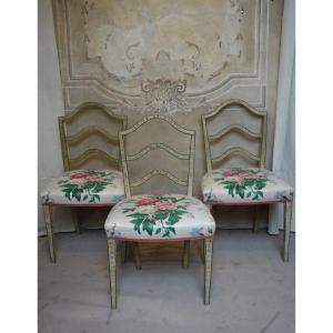 Suite Of Three Painted Wooden Chairs In The Gustavian Taste Of The XIXth Century