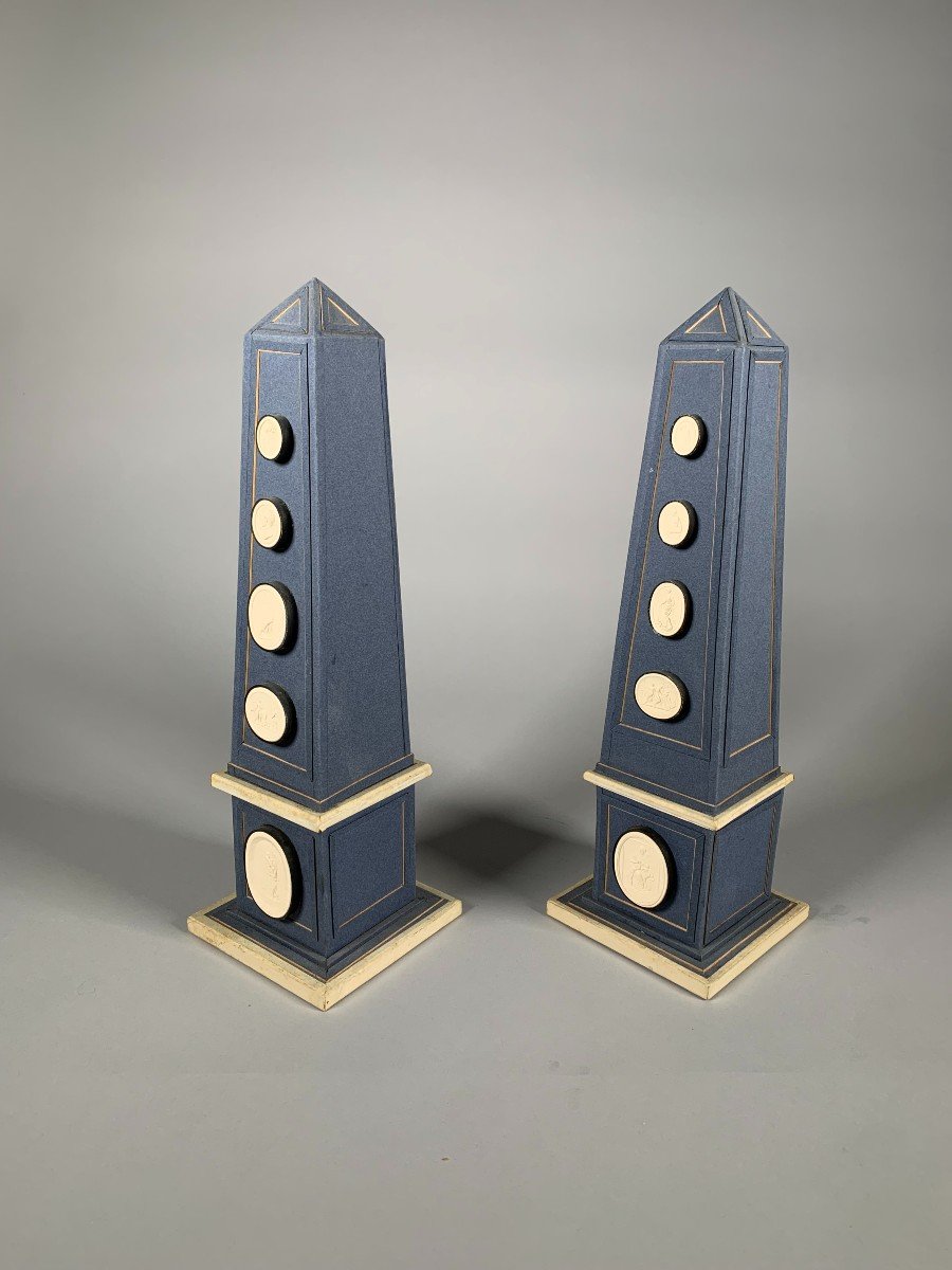 Pair Of Obelisks Decorated With Antique Plaster Cameos Late 18th Century-photo-1