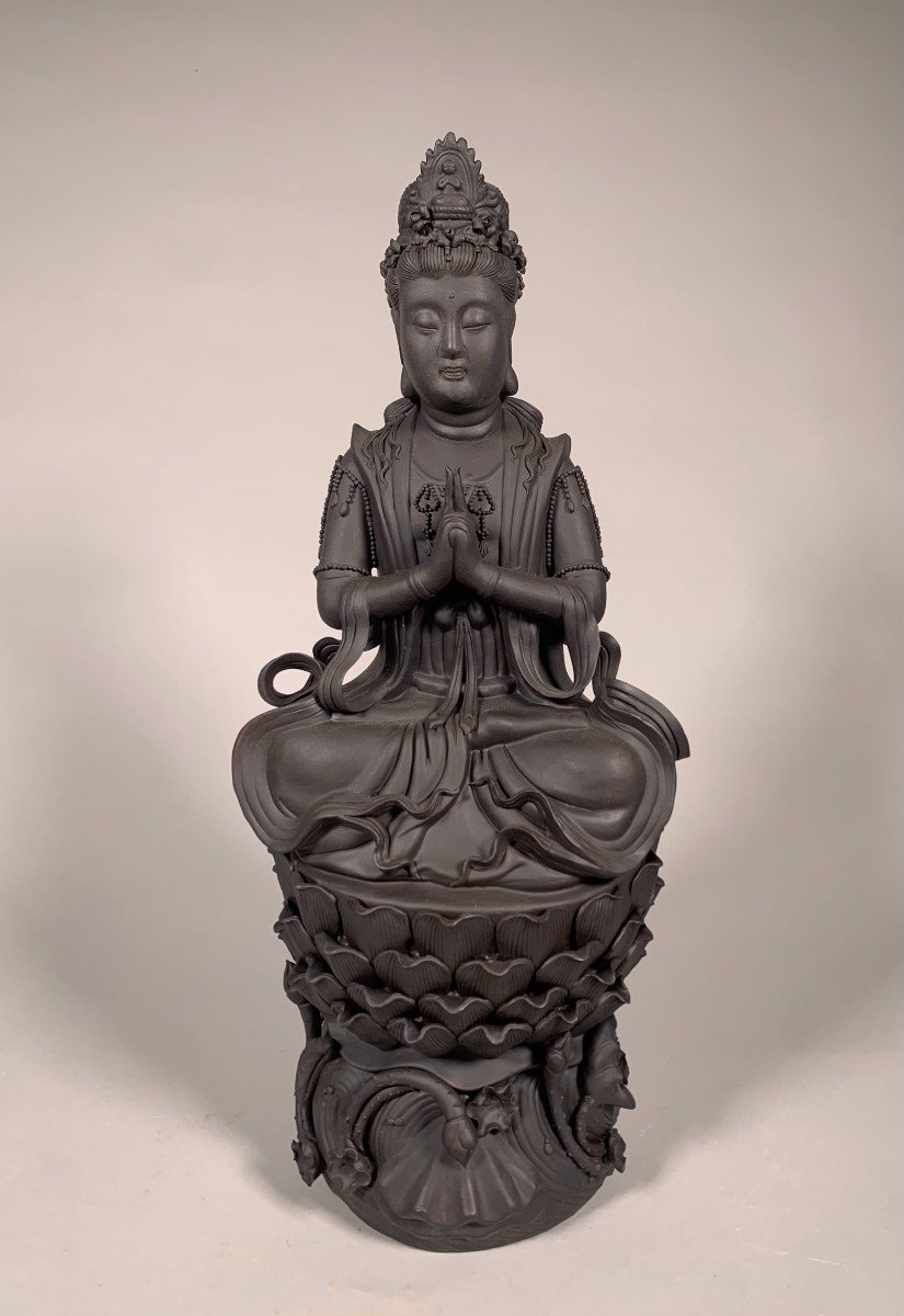 Important Statue Of Guanyin In Land Of Yixing China Early 20th Century.