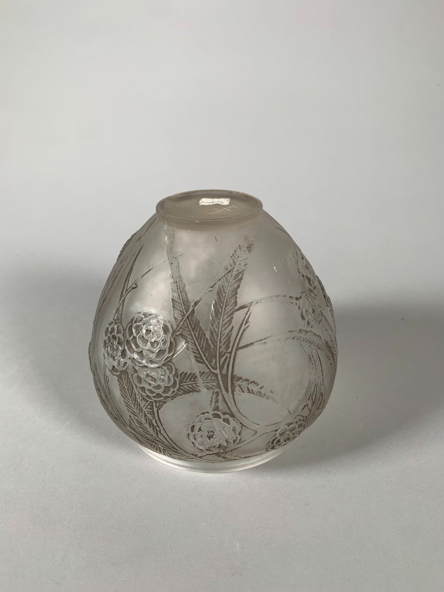 René Lalique (1860-1945) “nefliers” Vase, Circa 1930-photo-7