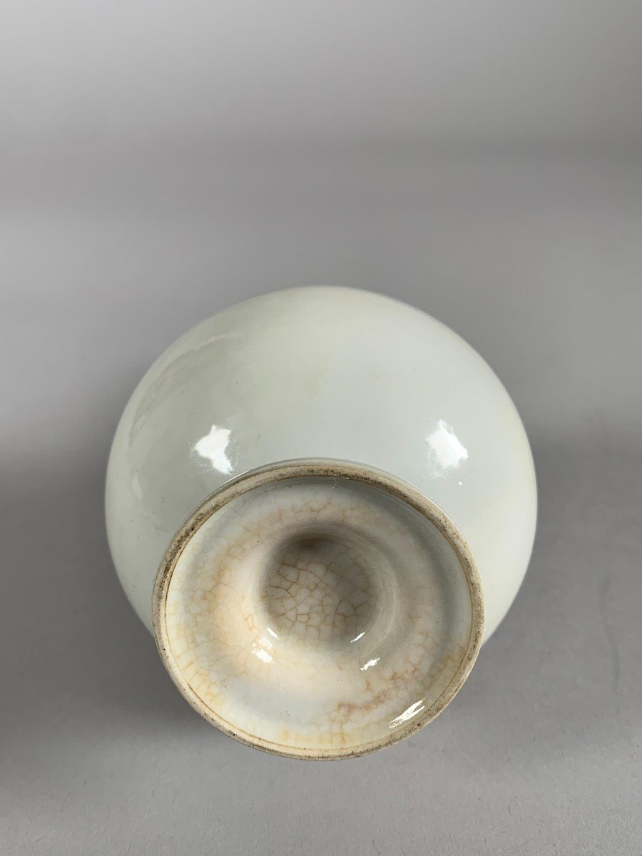 White Porcelain Vase Dehua China 18th Century-photo-4
