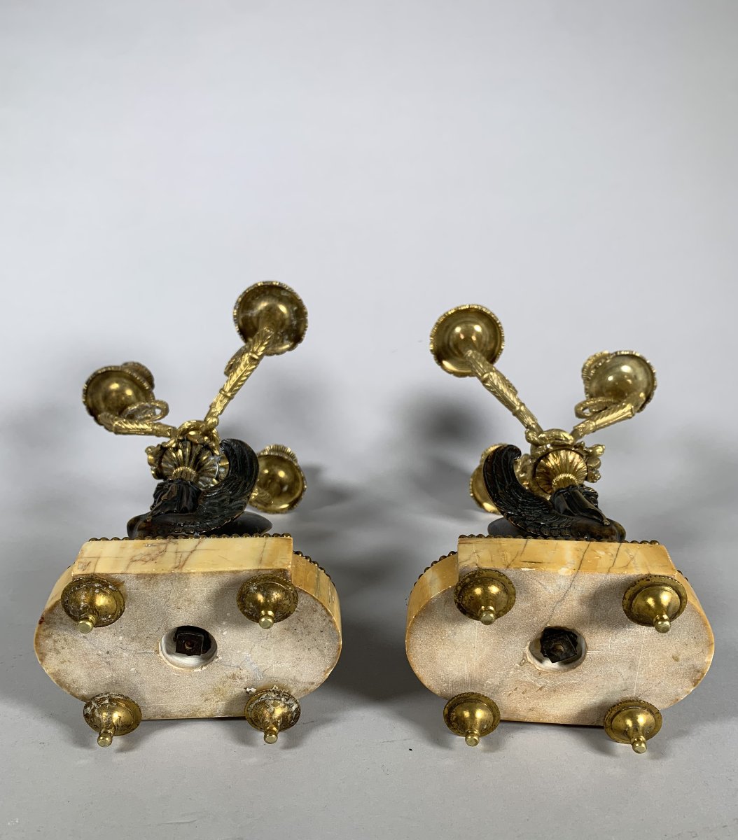 Paire De Candelabres Aux Sphinges En Bronze Dore, Début XIXeme Siècle époque Restauration-photo-1