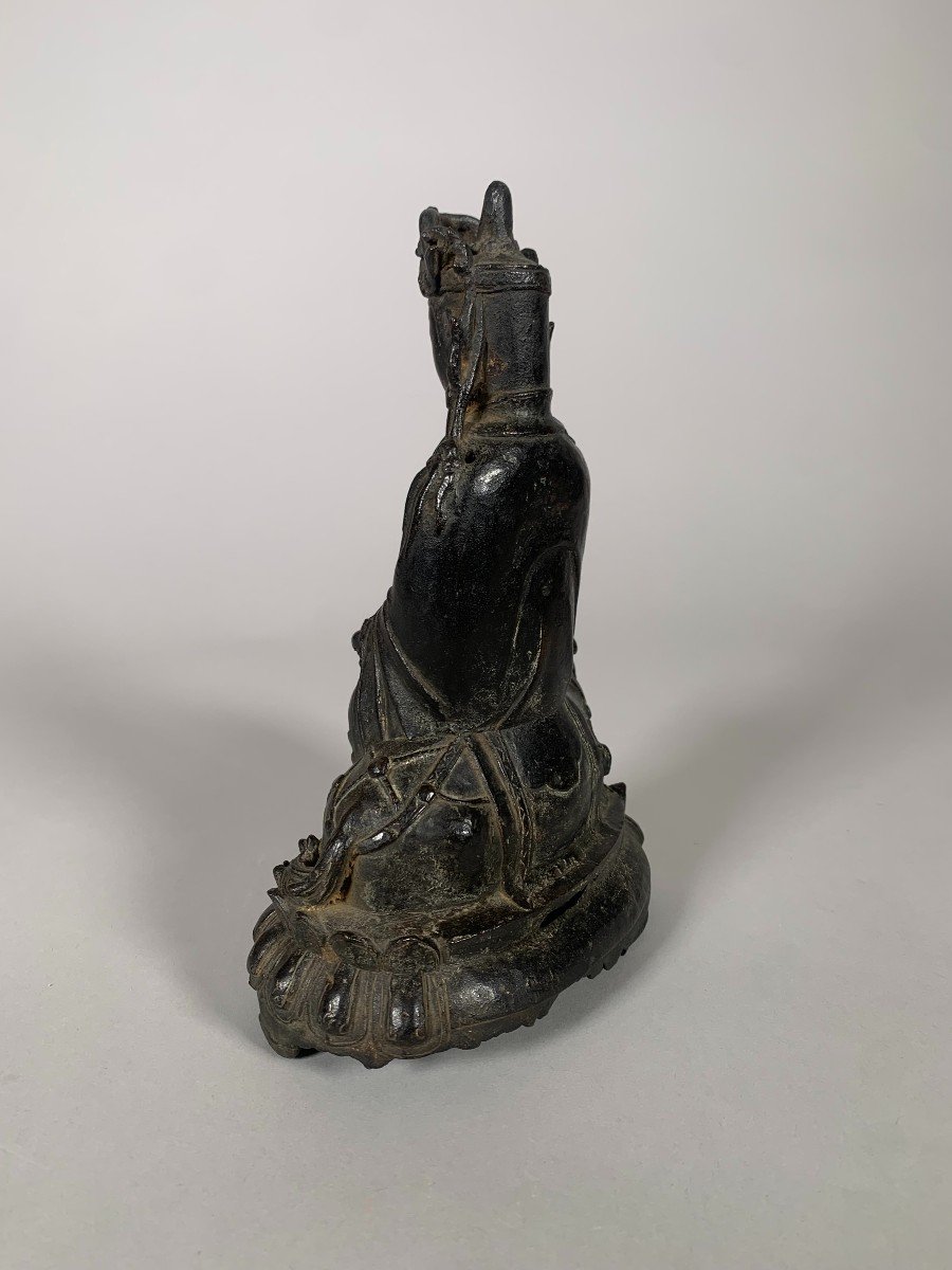 Sculpture d'Une Guanyin Bodhisattva époque Ming (1368 - 1644) Chine XV-xvieme Siecle-photo-2
