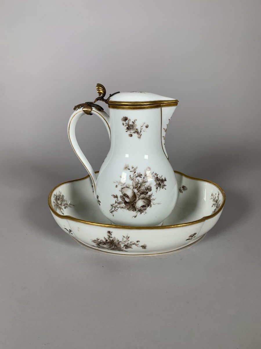 Soft Porcelain Water Jug From The Manufacture Of The Duke Of Angoulême, 18th Century-photo-4
