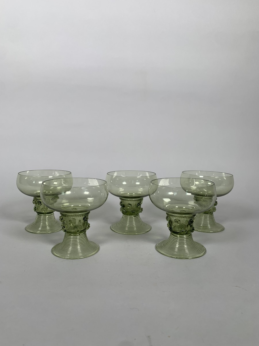 Lots De 5 Verre De Roemer « Verre Du Rhin » Pays-bas Dans Le Style Du XVIIe Siècle Haute Epoque