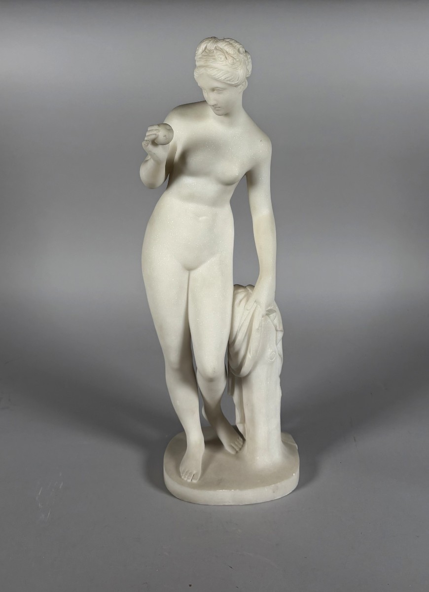Sculpture En Marbre Blanc Vénus à La Pomme d'Après Bertel Thorvaldsen (1770-1844) XIXème Siècle