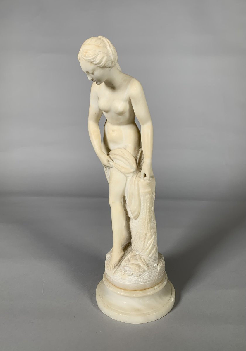 Sculpture En Marbre Blanc  Diane Au Bain d'Apres Falconet (1716-1791) XIXeme Siecle-photo-2