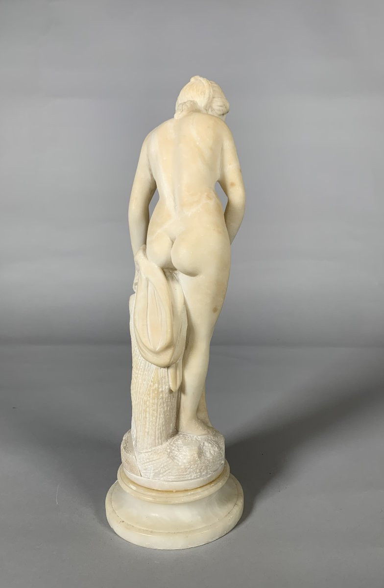 Sculpture En Marbre Blanc  Diane Au Bain d'Apres Falconet (1716-1791) XIXeme Siecle-photo-5