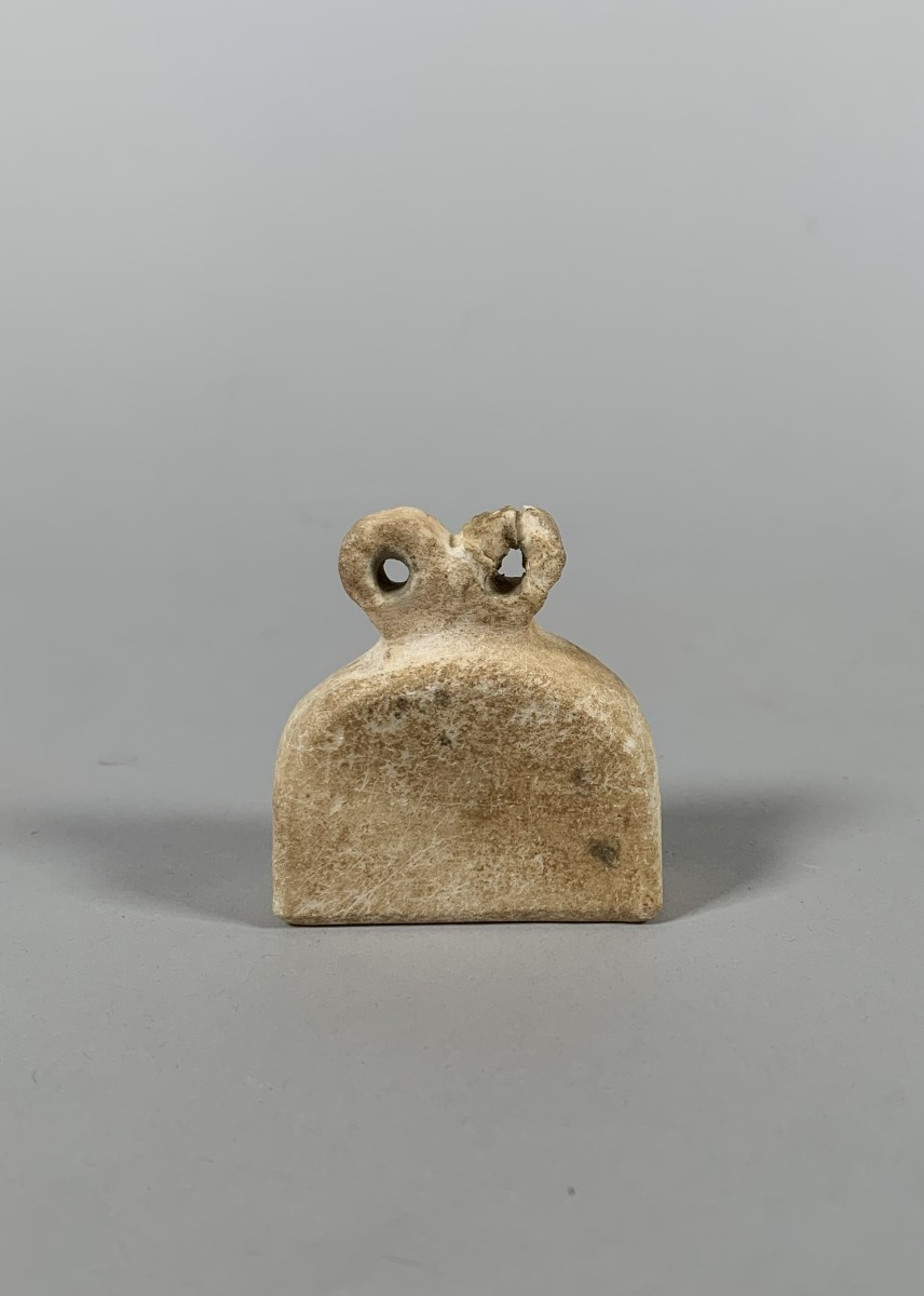 Bell-shaped Idol With Eyes Tell Brak Archaeology 4th Millennium Bc