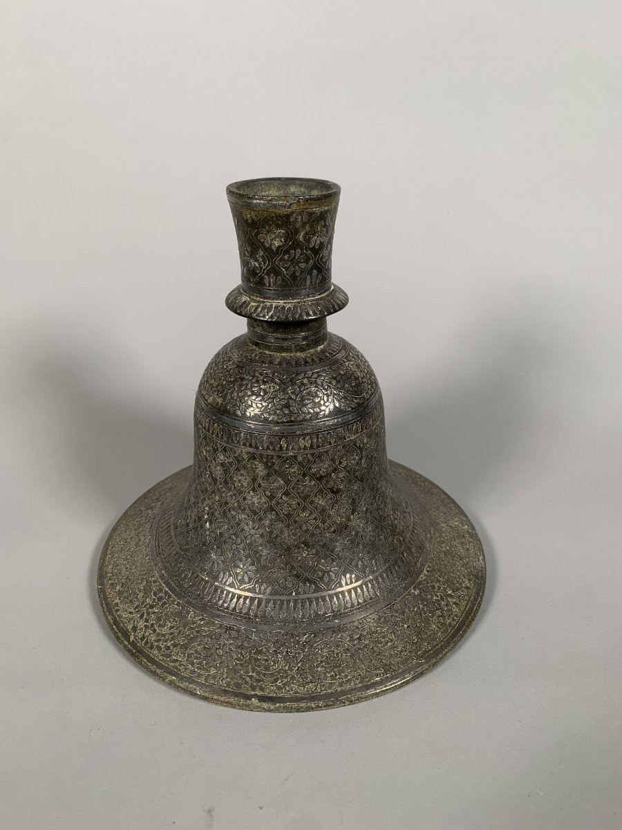 Silver-plated "huqqa" Bidri Hookah Base - Steel, Silver - India - 18th Century-photo-1