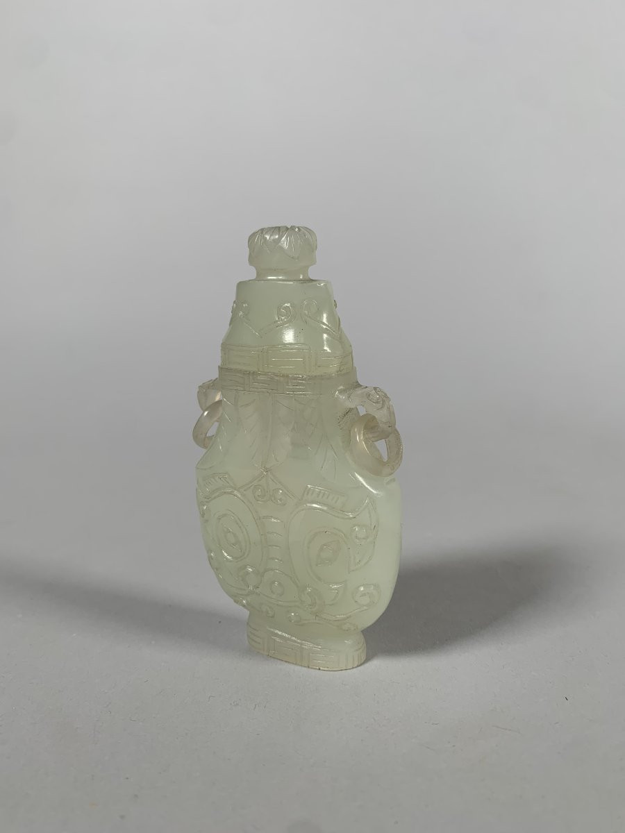 PETIT VASE GU EN JADE NEPHRITE BLANC, Chine, dynastie Qing, époque Qianlong (1736-1795) -photo-4