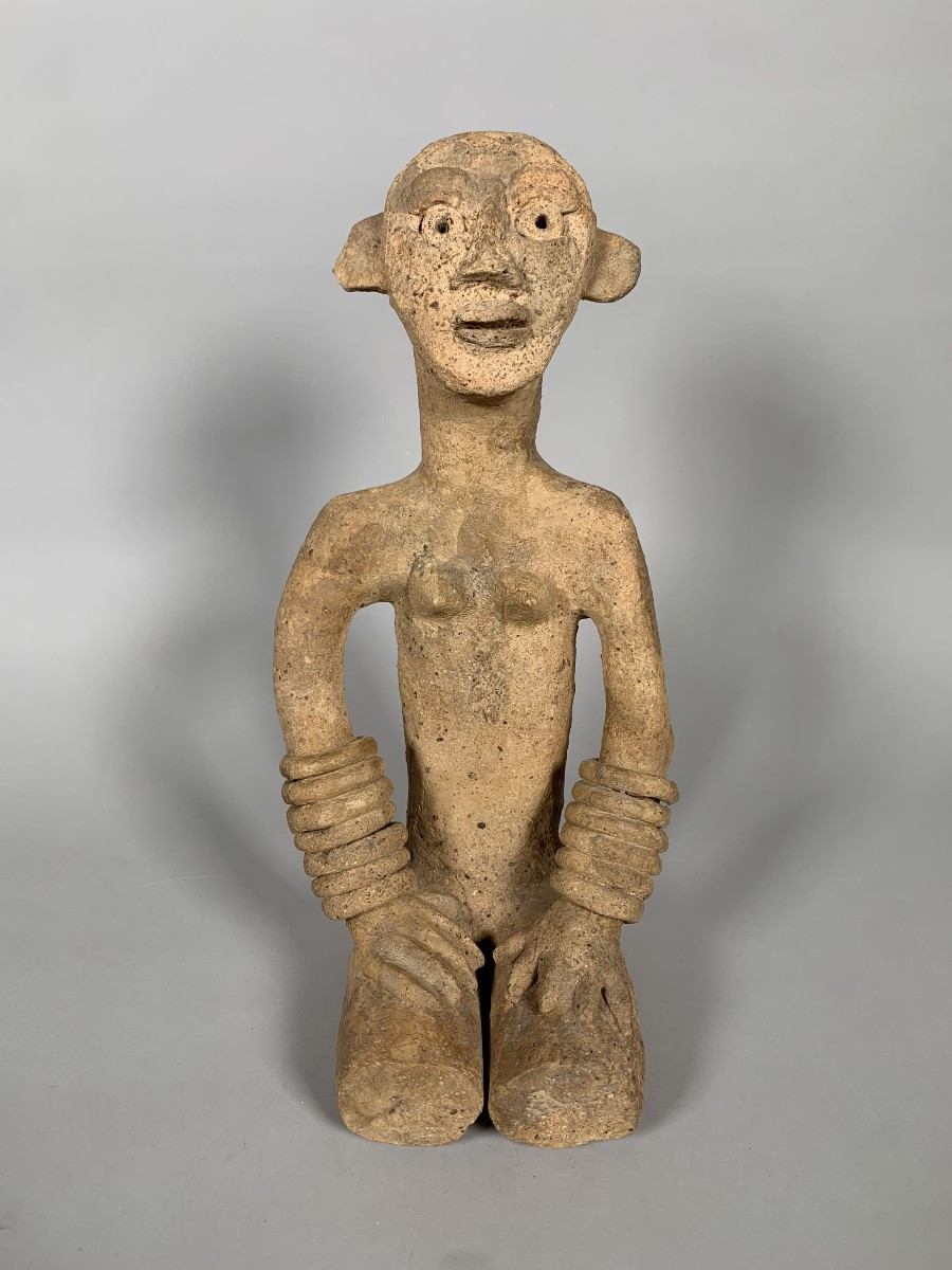 titre: Statuette Bankoni Mali XIIIe-XVe siècle Terre cuite ocre rouge Afrique art tribal