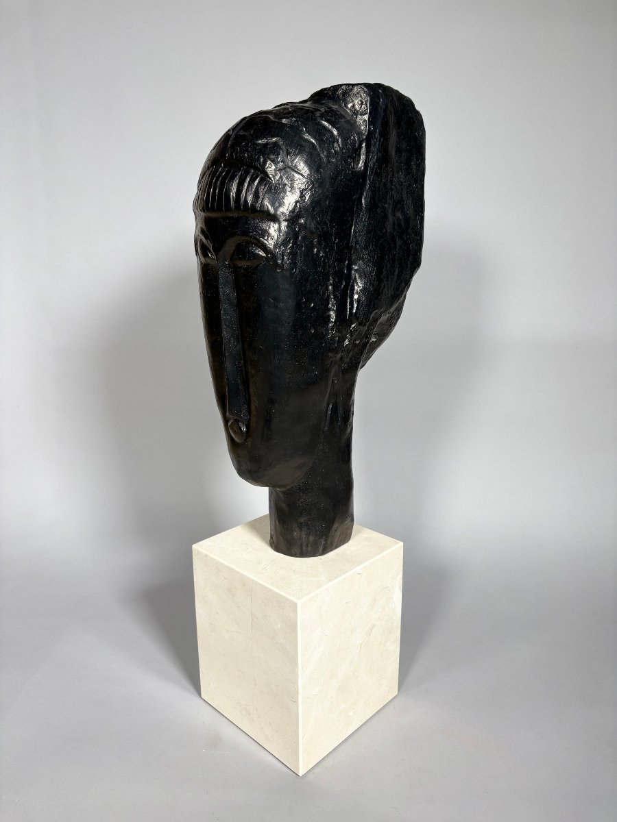 Amédéo MODIGLIANI (1884-1920). TETE DE JEUNE FILLE A LA FRANGE sculpture en  Bronze moderne-photo-2