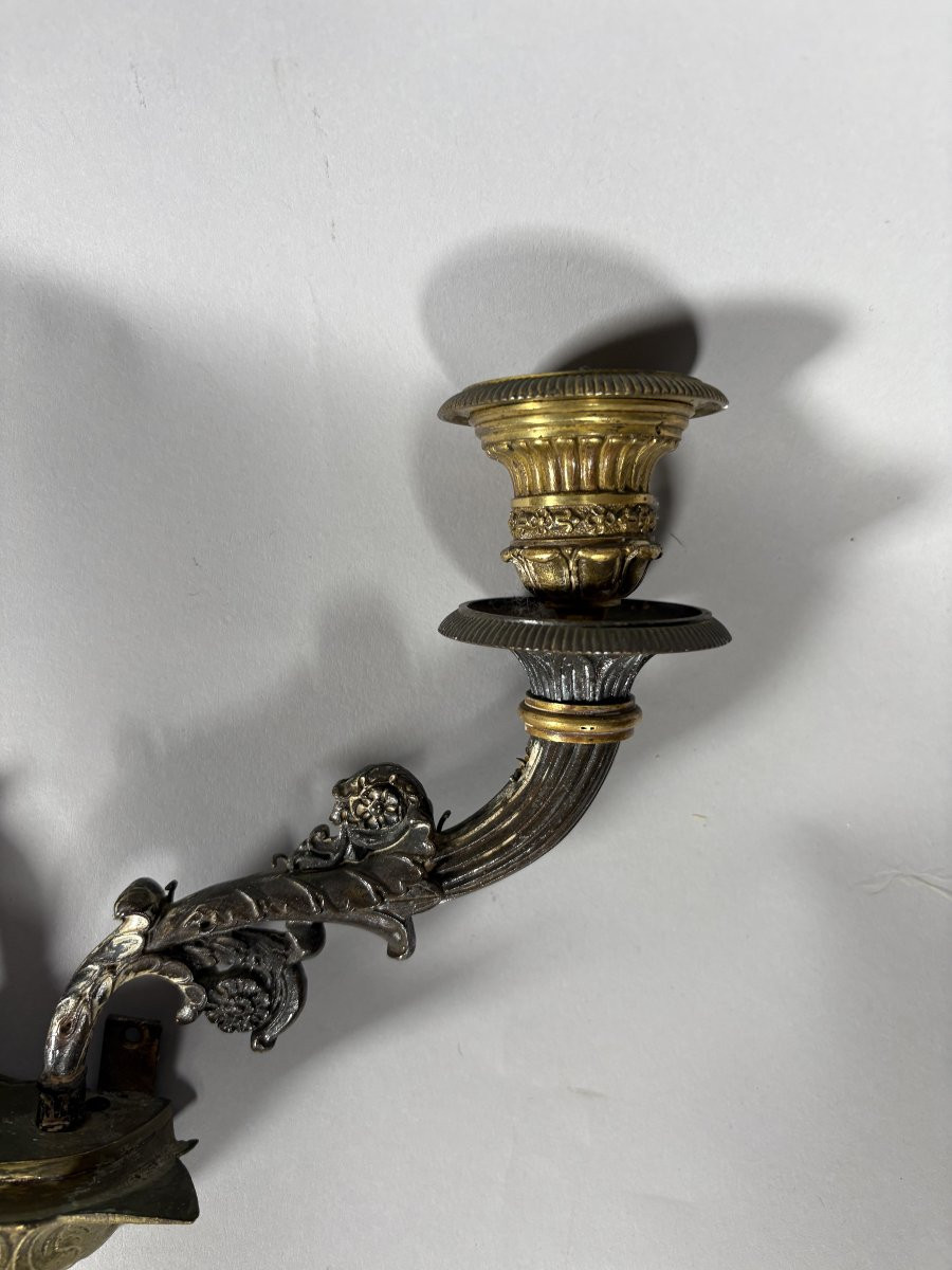 Paire d'appliques en bronze doré style Restauration  XIXeme siecle-photo-2
