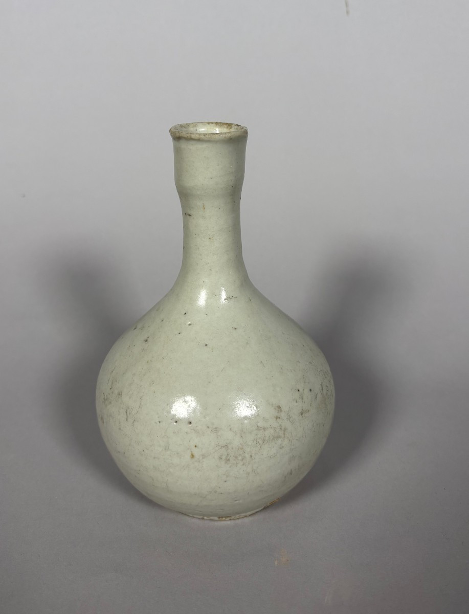 Porcelain Vase, Korea, Joseon Period, 18th Century