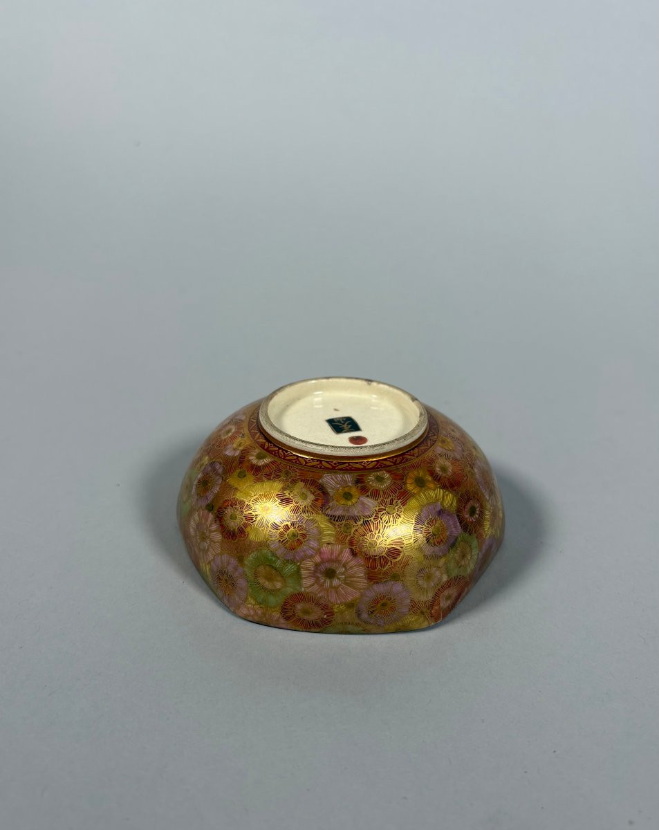 Satsuma Earthenware Bowl, Meiji Period, 19th Century, Millefleurs Pattern, Japan-photo-2