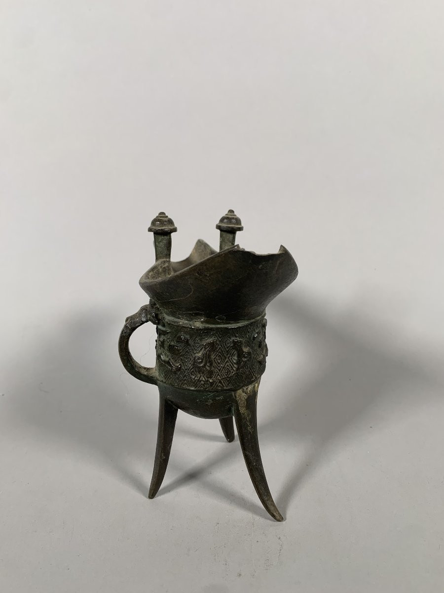 Coupe bronze tripode "Jue" Chine époque Ming (1368 - 1644) -photo-4
