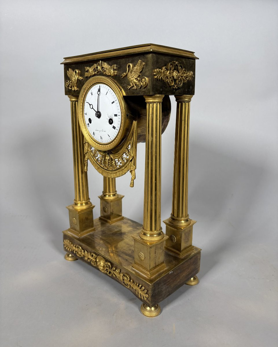 Pendule portique bronze  d'époque Empire  XIXeme siecle-photo-4