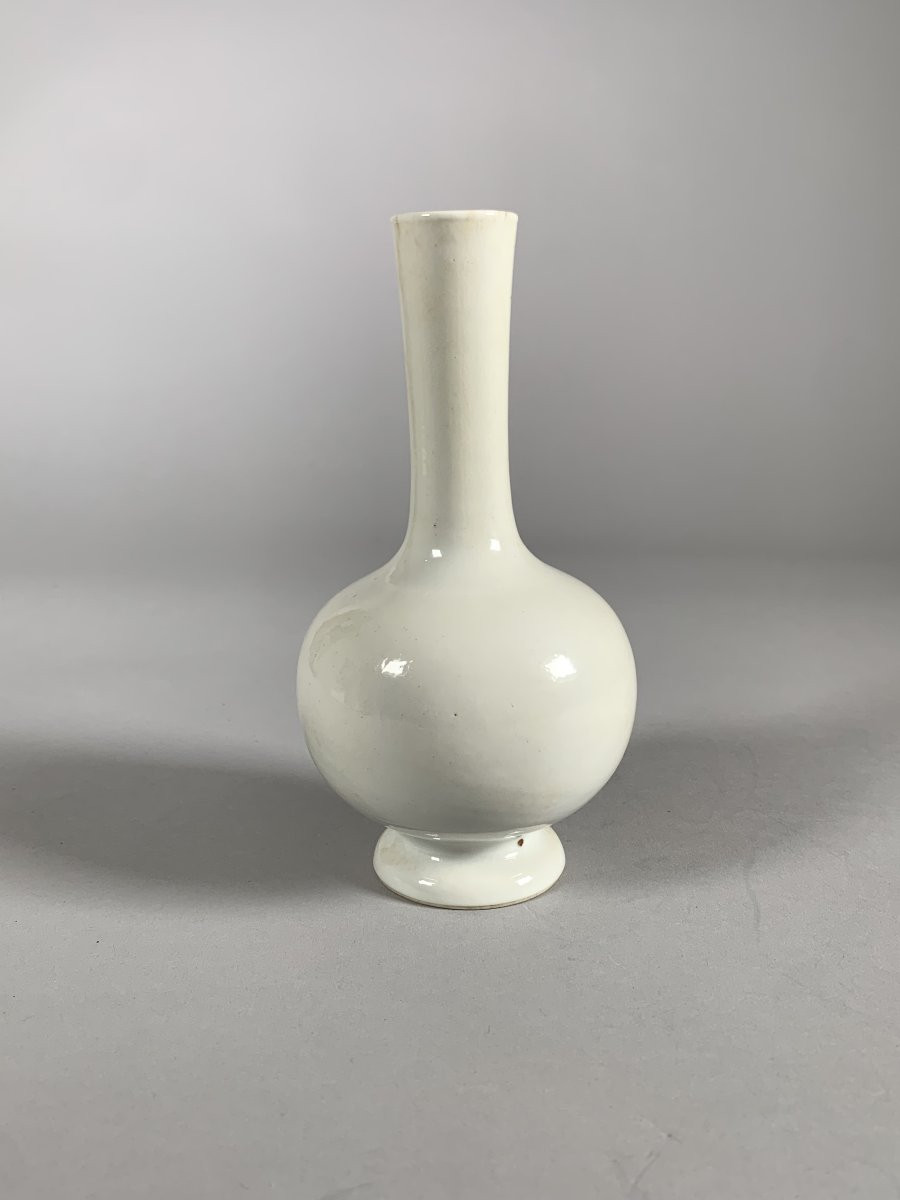 Dehua Porcelain Vase, Kangxi Dynasty (1661-1722), Monochrome China -photo-3