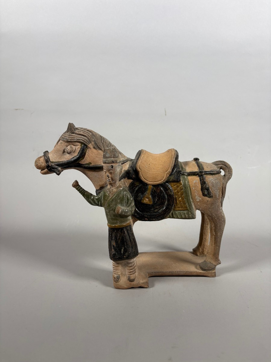 Ming Dynasty Mingqi Figurine Of A Groom, Terracotta - China, 22cm, Archaeology