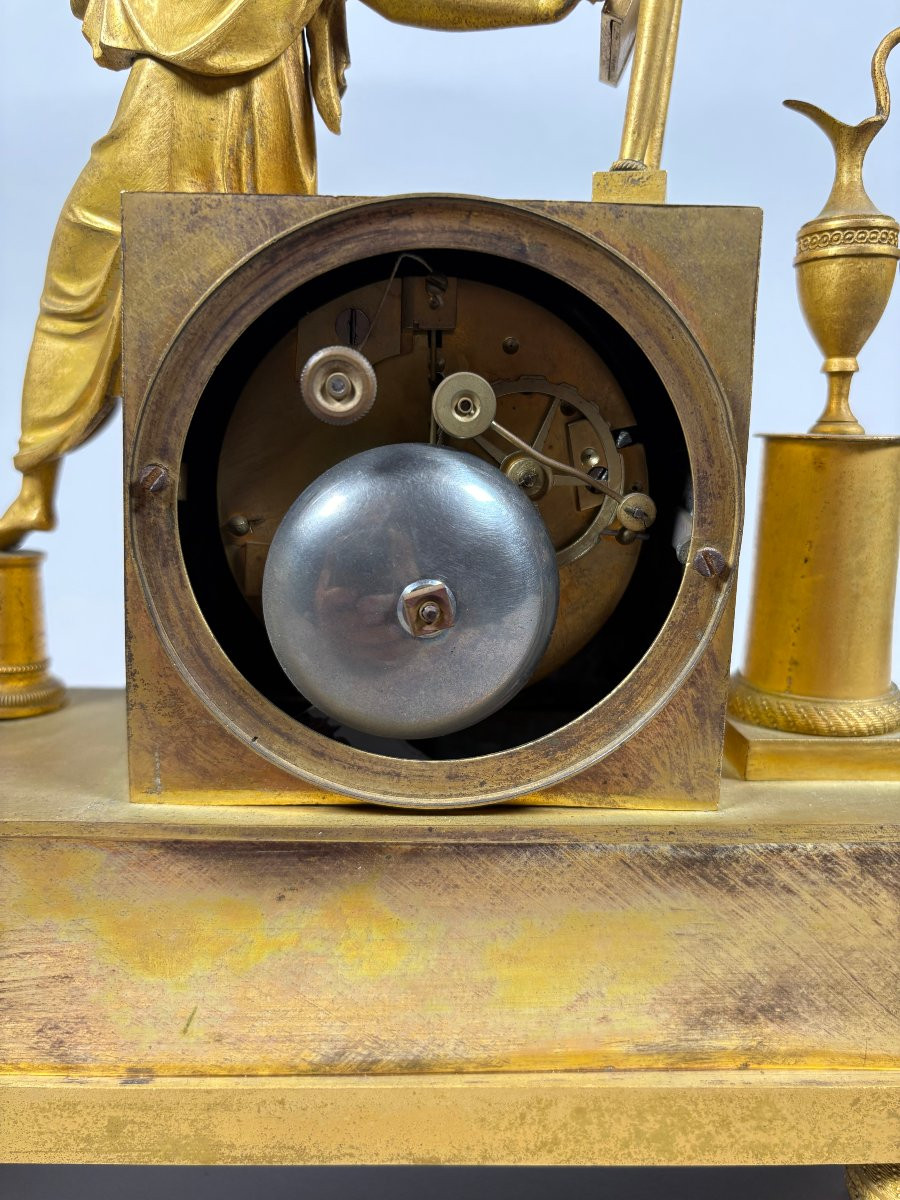 Pendule de cheminée Femme a la toilette epoque Empire XIXeme siecle-photo-5