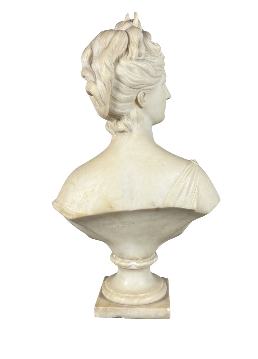 Sculpture en marbre blanc, buste de Diane d'apres Jean-Antoine Houdon (1741-1828)-photo-4
