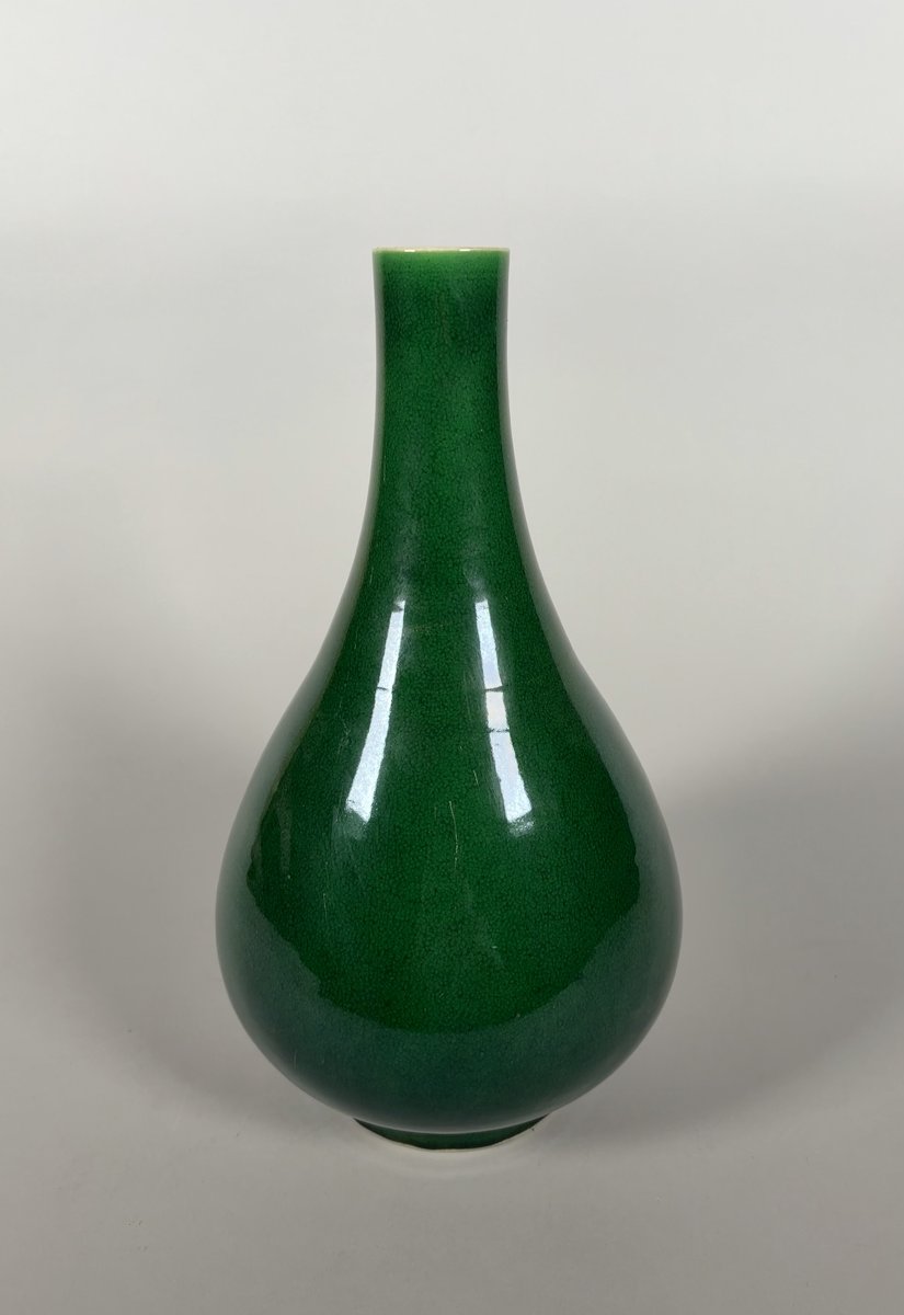 Vase en porcelaine monochrome vert   Kangxi (1662-1722) Chine  XVIIIeme siecle -photo-4