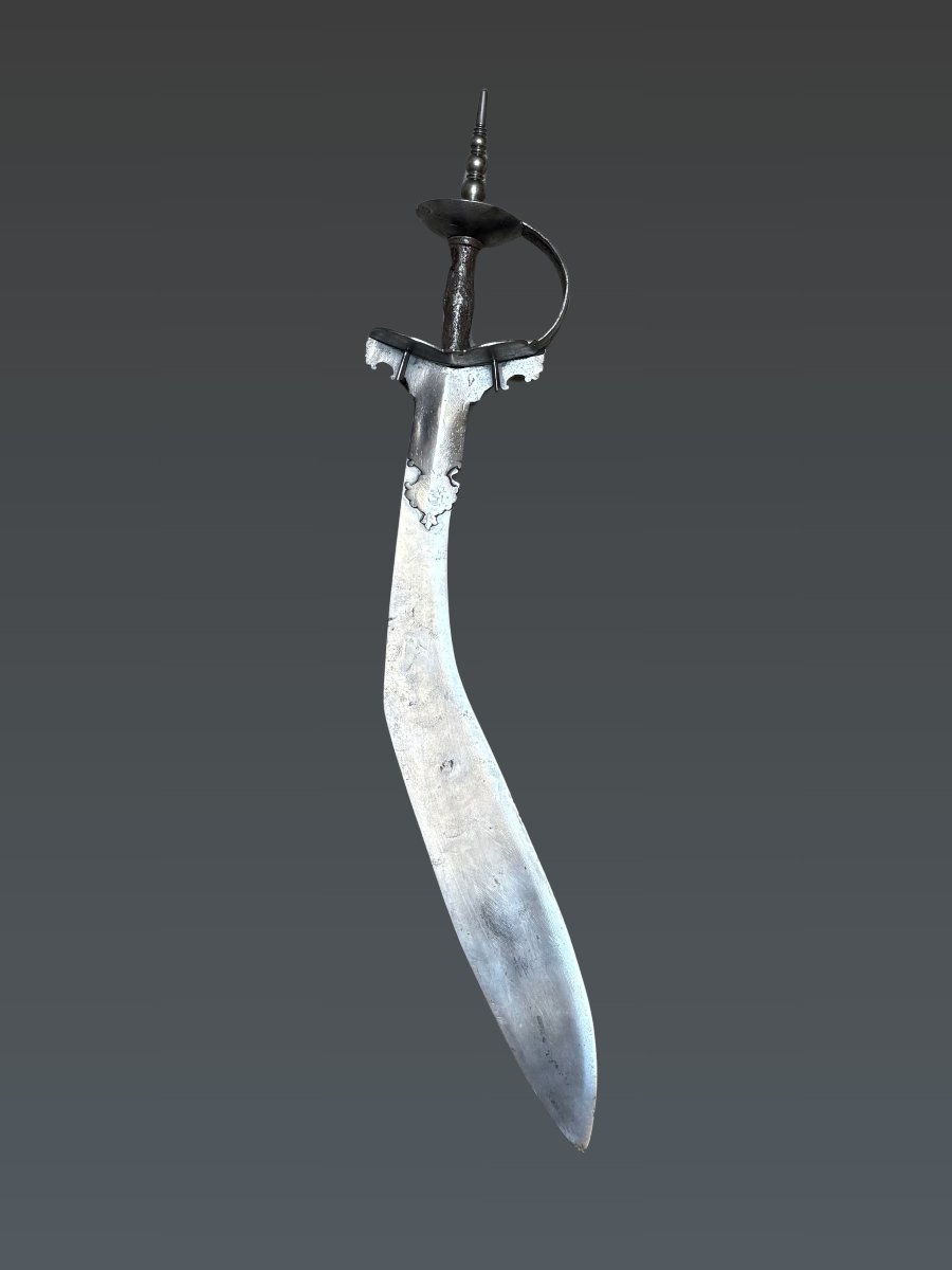  Khanda (or Tegha) Rajput Saber, North India, 17th Century