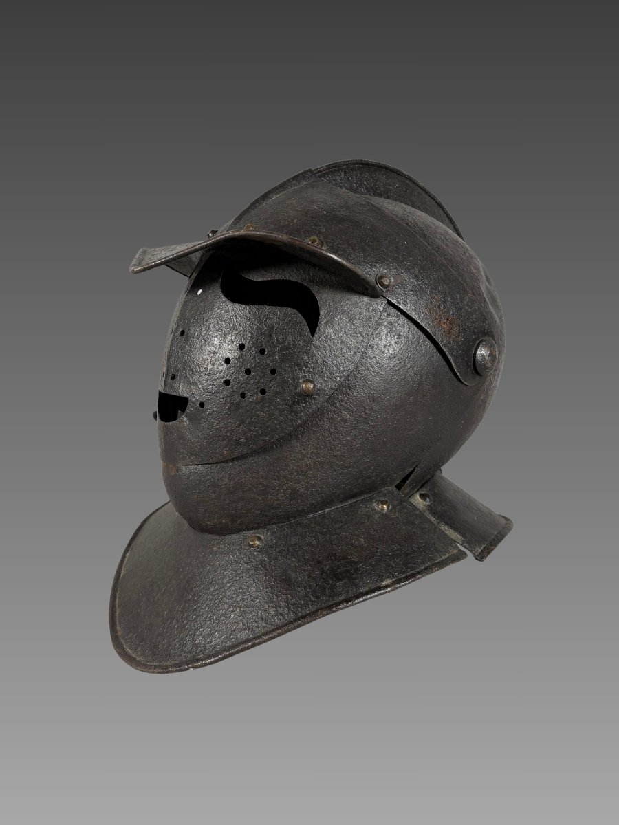 16th-century Wrought-iron "savoyard" Helmet Armor-photo-3