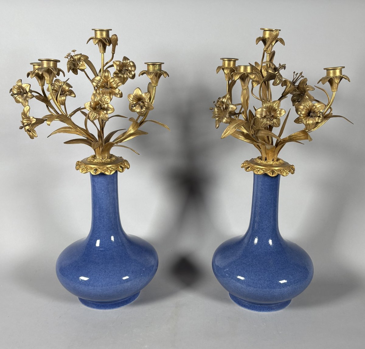 Paire de candélabres aux fleurs de style louis XV Epoque Napoleon III-photo-2