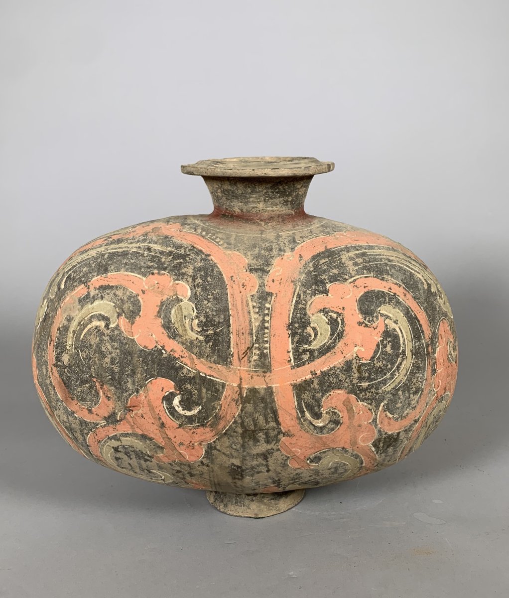 Vase Cocon en terre  polychrome  Dynastie HAN antérieur (206 BC- 220 AC). Chine Antique-photo-2