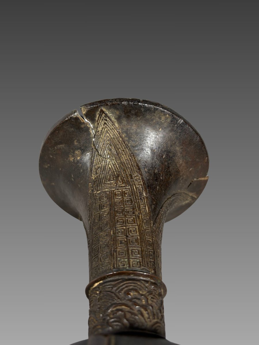 Vase Gu en bronze Dynastie Song (960-1279) Chine antique-photo-3