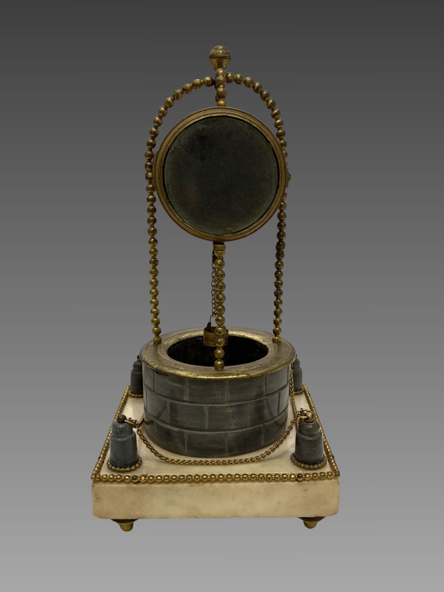 Pendule au puit d'époque Louis XVI,  fin XVIIIème siecle-photo-4