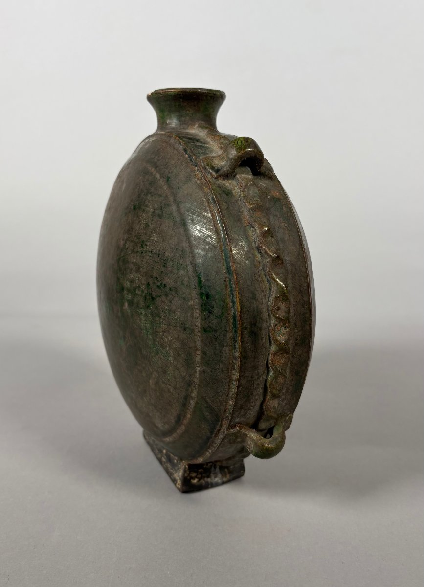 Green-glazed Earthenware Water Bottle Of A Nomadic Horseman, Tang Dynasty, China (618–907) -photo-4