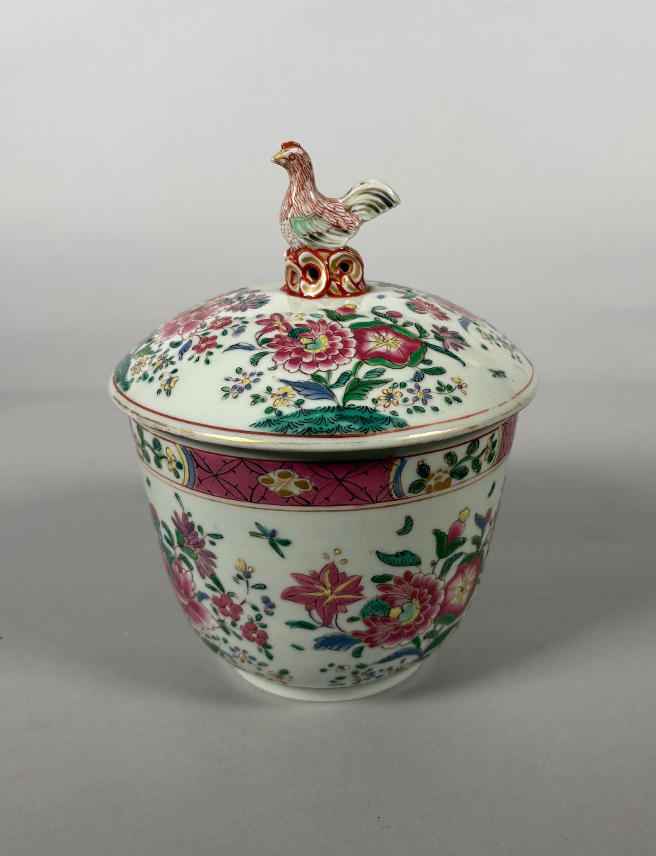 Bouillon en porcelaine - Compagnie des indes orientales - XVIIIe - Chine - Famille Rose 