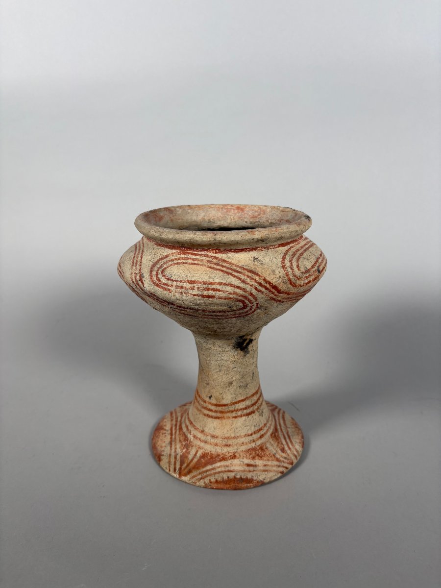 Terracotta Vases From Ban Chiang, Thailand: Archaeology, 1000 Bc-photo-4