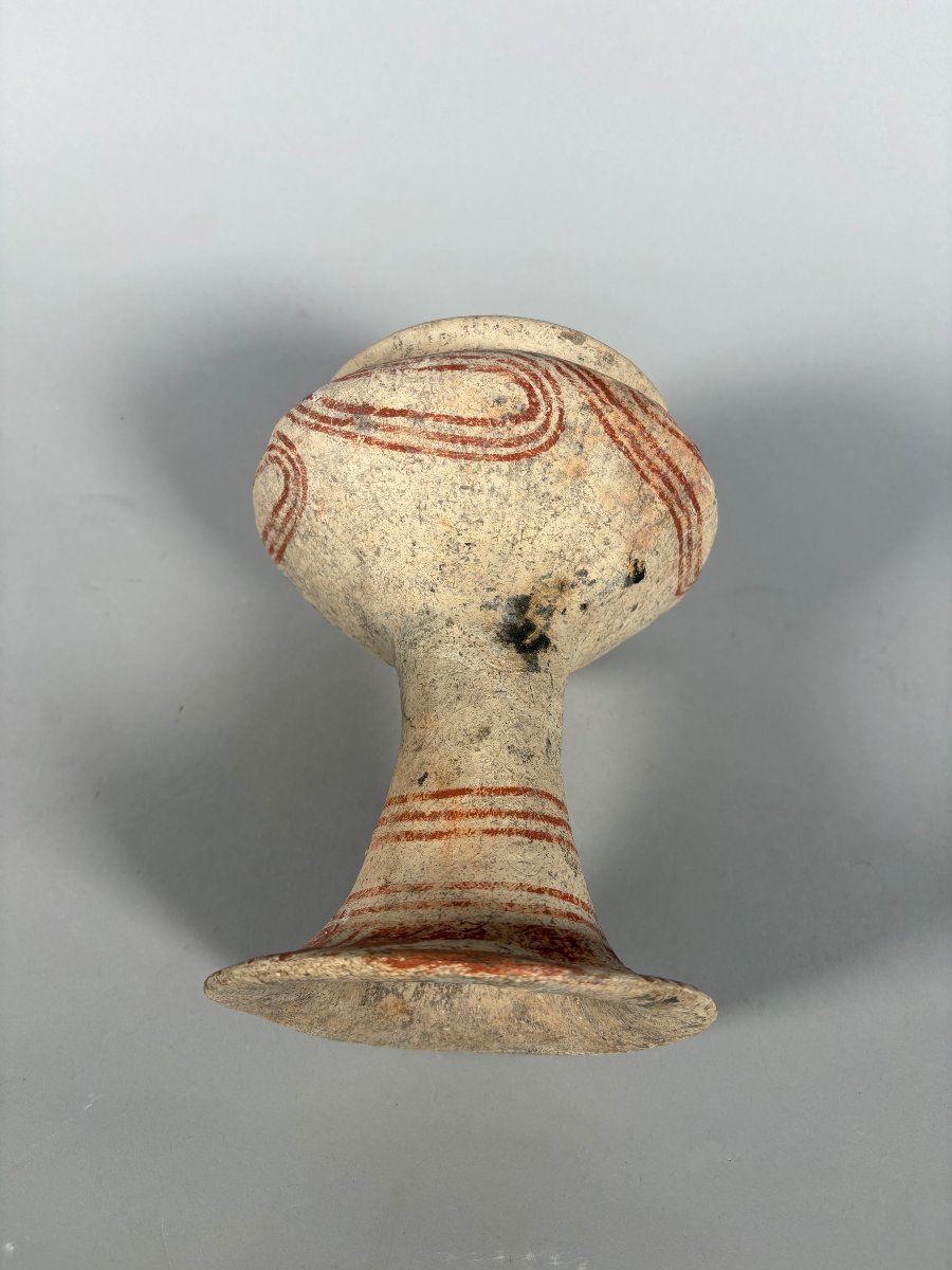 Terracotta Vases From Ban Chiang, Thailand: Archaeology, 1000 Bc-photo-3