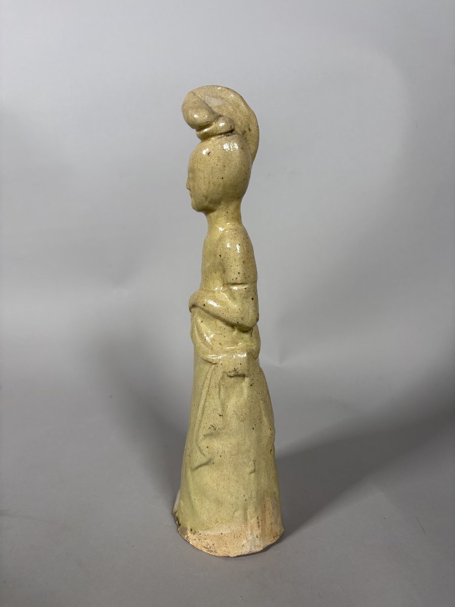 Sculpture d'un dame de cour Sui dynasty  (581-618) Chine terre cuire glaçuré-photo-2