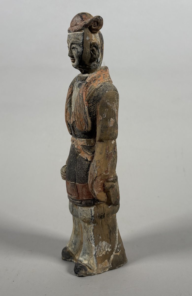 Sculpture d'un serviteur Mingqi tete amovible Chine Dynastie Tang (618-907)-photo-2