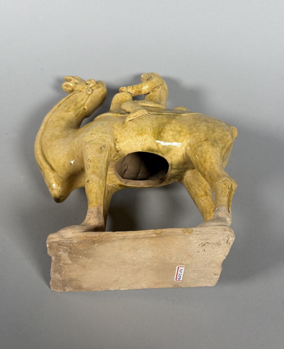 Mingqi Of A Rider On A Camel, Sui Dynasty (581–618)-photo-2