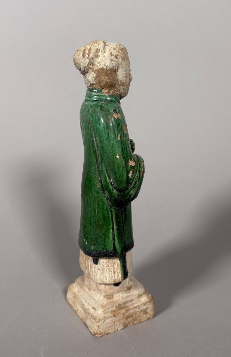 Sculpture Of A Servant, Mingqi, China, Ming Dynasty (1368–1644)-photo-2