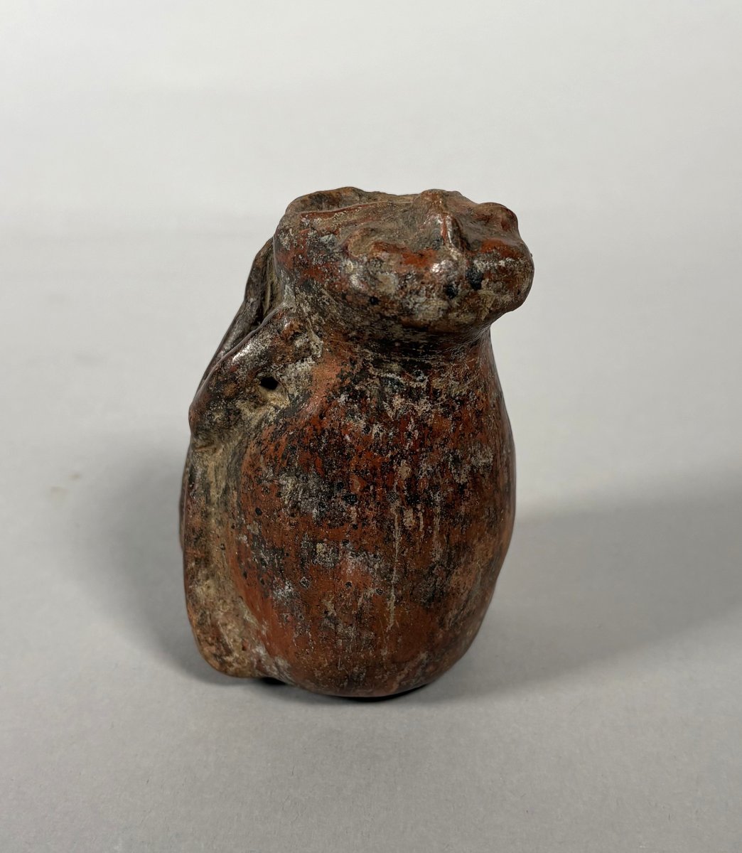 Shamanic Pendant Vase, Quimbaya Culture, Colombia, Circa 500–1500 Ce, Pre-columbian-photo-2