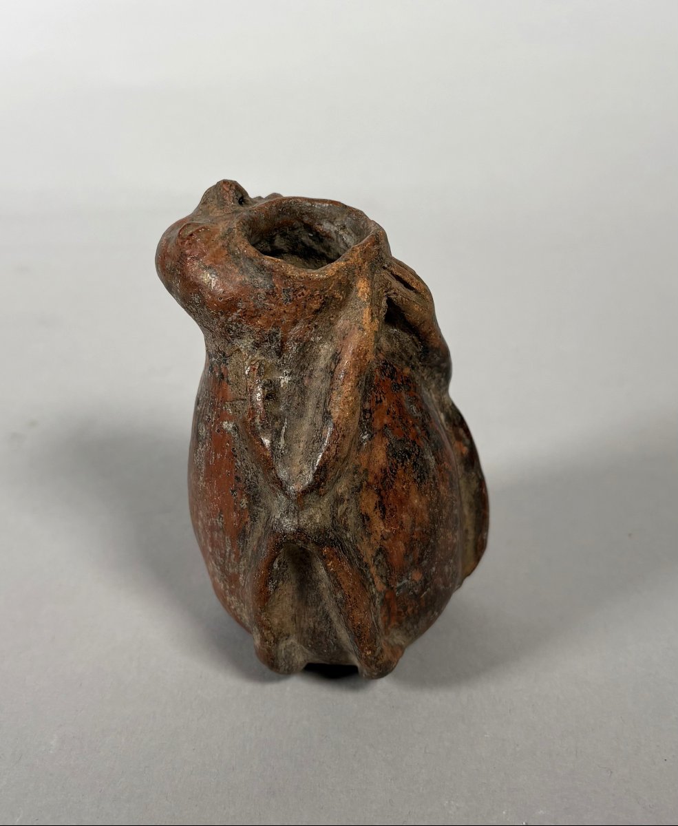 Shamanic Pendant Vase, Quimbaya Culture, Colombia, Circa 500–1500 Ce, Pre-columbian-photo-1