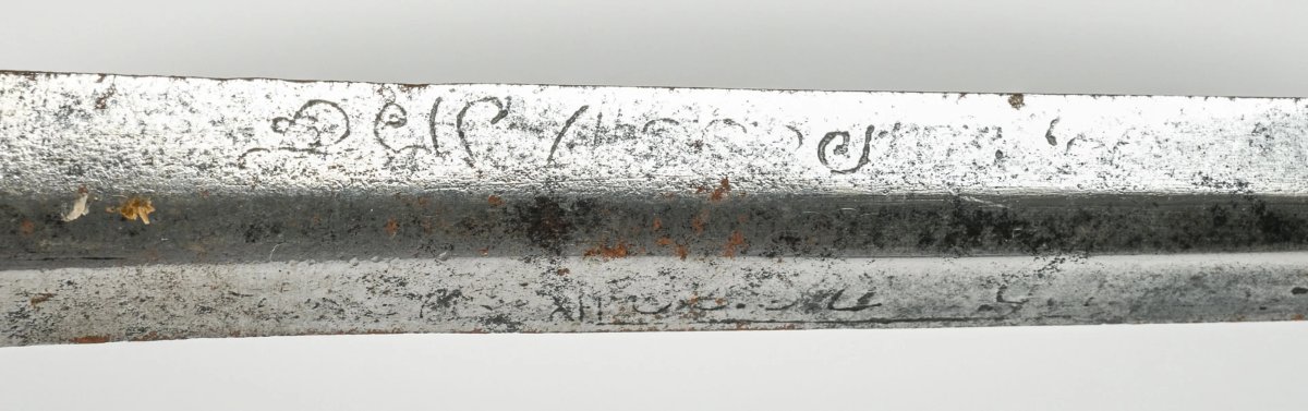 Heavy Thrusting Dagger From The 16th–17th Centuries-photo-3