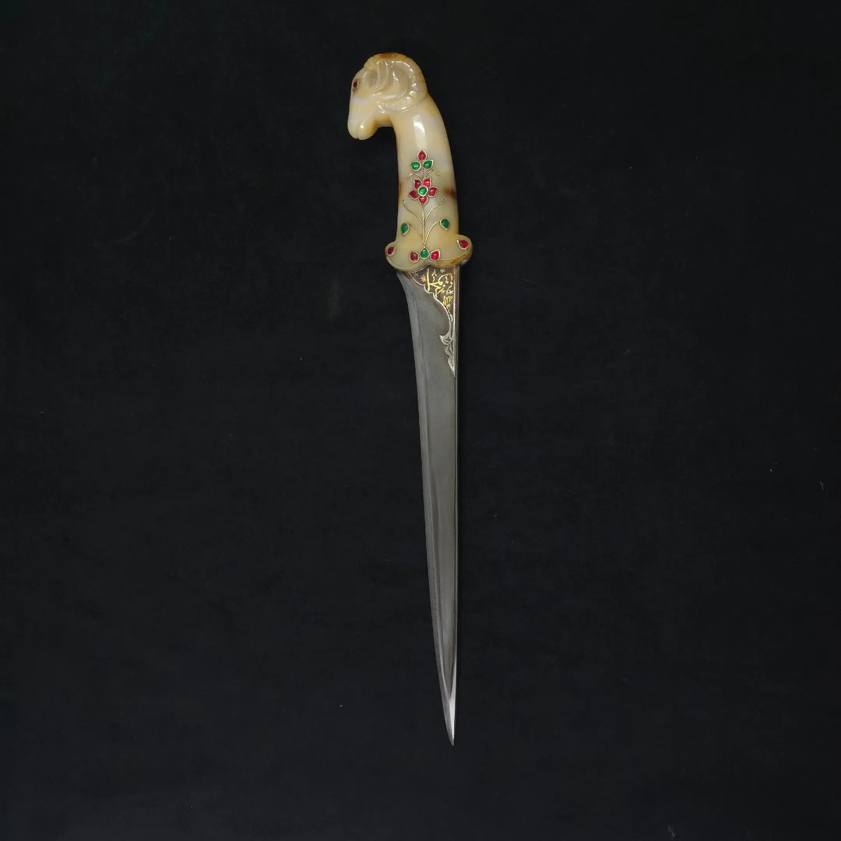 Agate Khanjar Dagger With A Ram's Head, India, Mughal Dynasty (1526–1857) -photo-2
