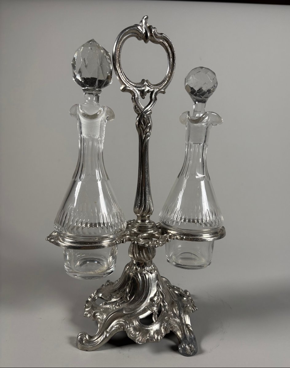 Huilier vinaigrier en bronze argenté rocaille et cristal taillé XIXeme siecle-photo-3