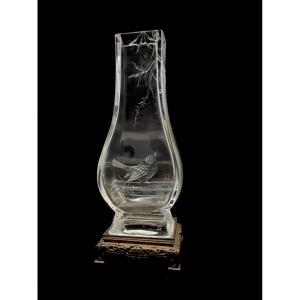 Vase En Cristal Gravé Japonisant  Réalisé Par La Maison l'Escalier De Cristal 