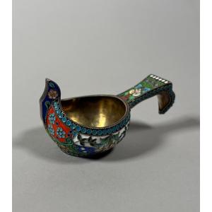 Kovsh en argent vermeil et emaux cloisonnés Russie XIXème siècle